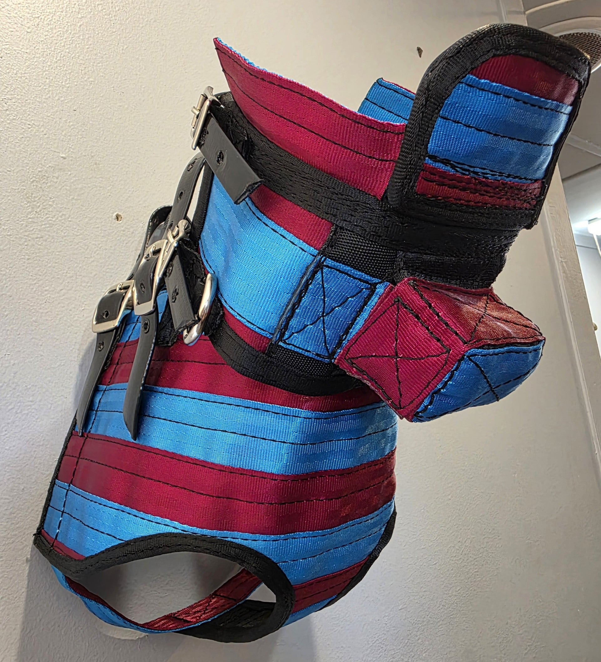 Plastron intégral léger à enjamber – avec protection de traqueur intégrée